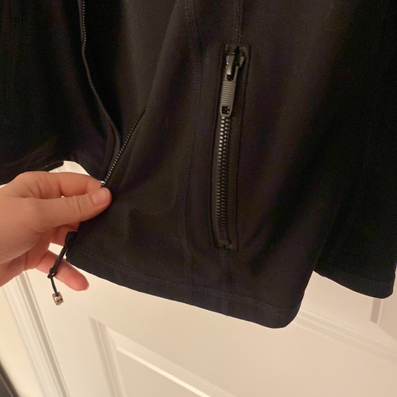 Define zipper jacket - Picture 3 of 6